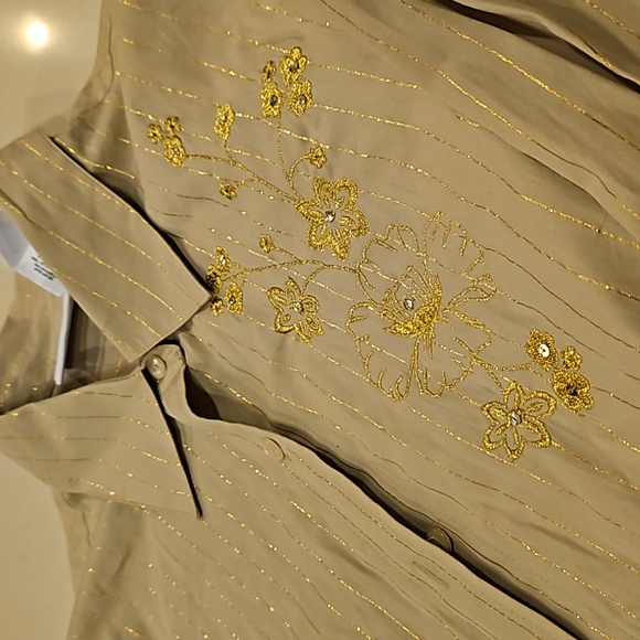 Brand New First Issue Liz Claiborne long sleeve shirt - Picture 5 of 7